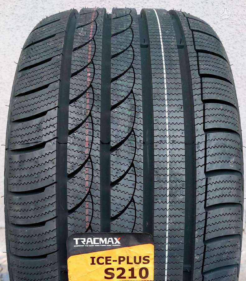 Nereus Tracmax, всесезонные 235/50 R18