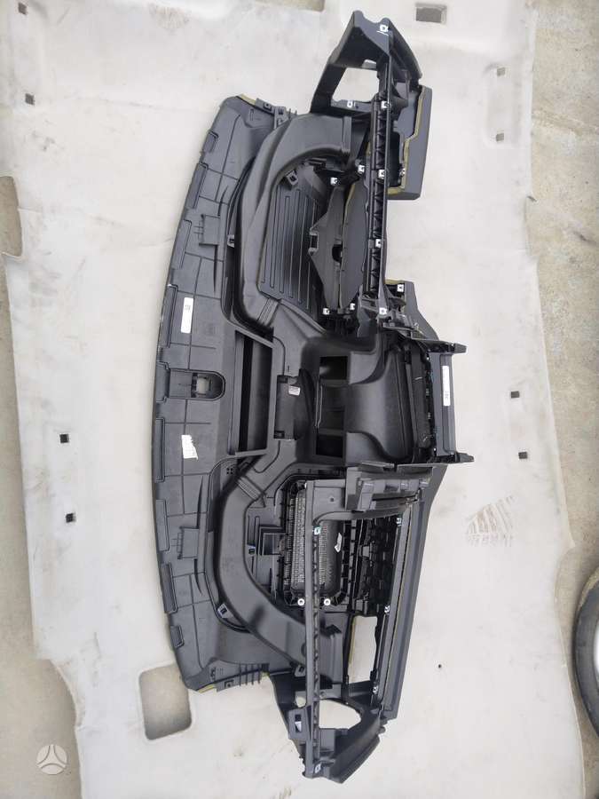 Volkswagen Polo детали кузова