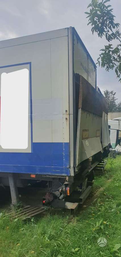 Schmitz, izotermiskās piekabes