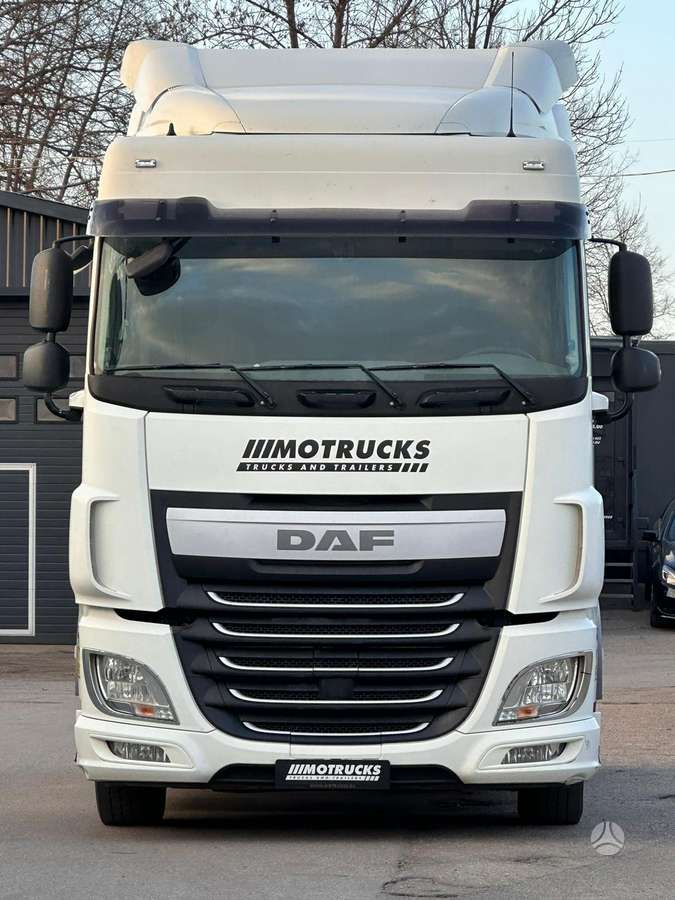 DAF XF106.460 - MEGA, double sleeper