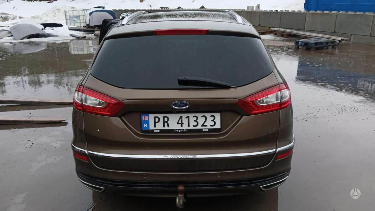 Ford Mondeo dalimis