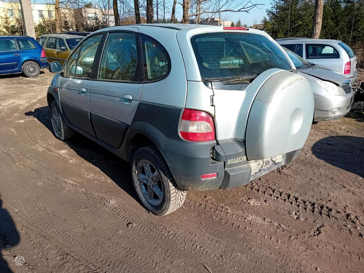 Renault Scenic RX4 по частям