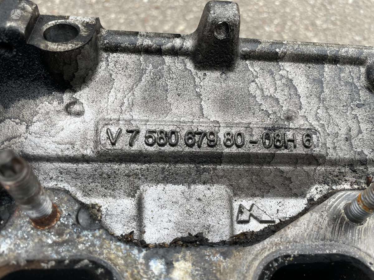 BMW 114, V758067980-08h6, engine parts