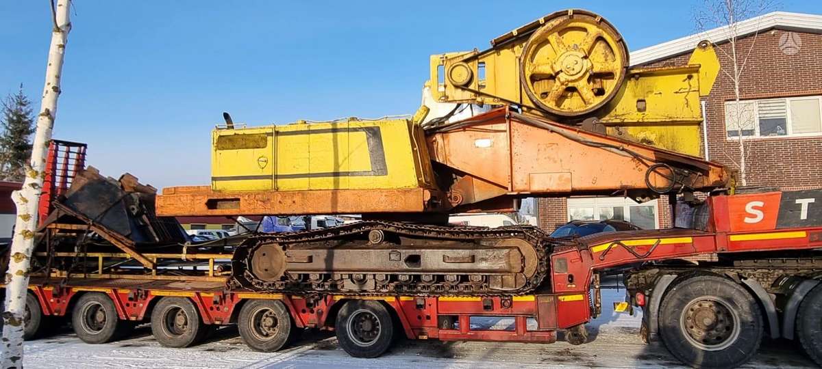 Kobelco NORMAS H-12, камнедробилки