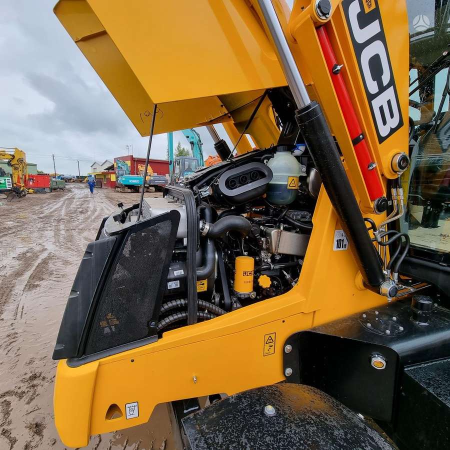 JCB 3CX ECO, excavator loader