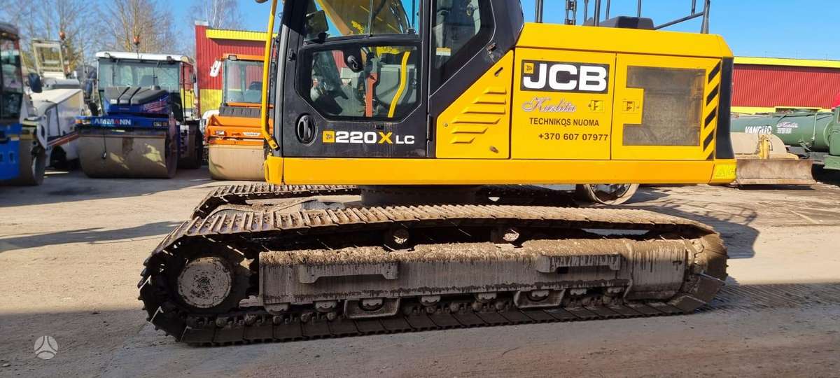 JCB 220 XL, ekskavatori