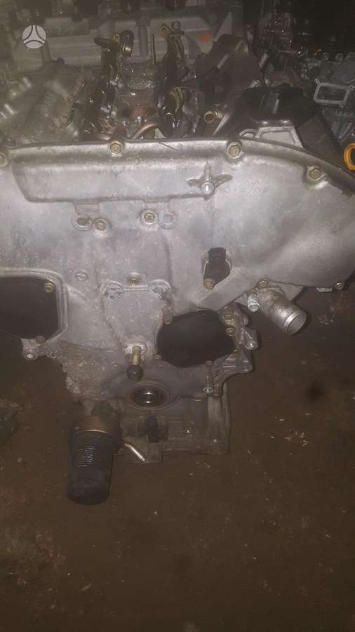 Nissan Maxima engine