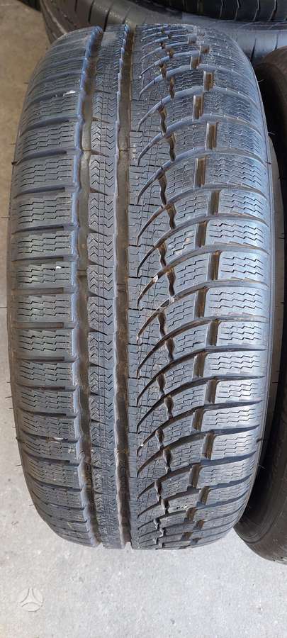 Nokian, зимние 235/45 R19