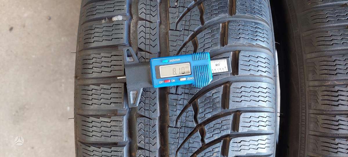 Nokian, зимние 235/45 R19