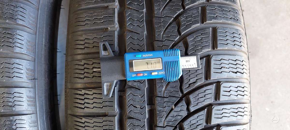Nokian, зимние 235/45 R19
