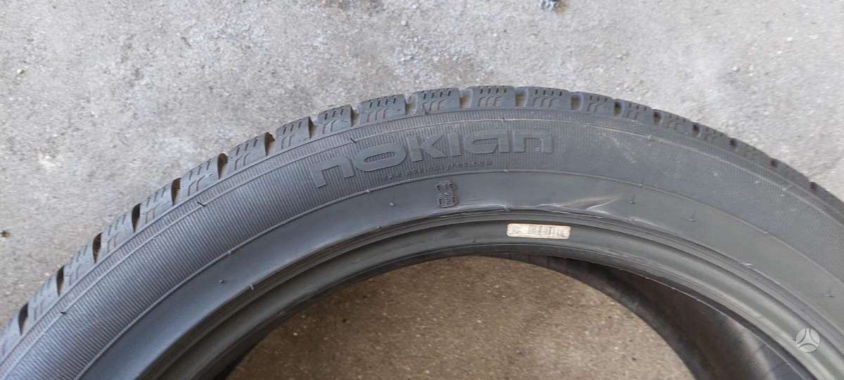 Nokian, winter 235/45 R19