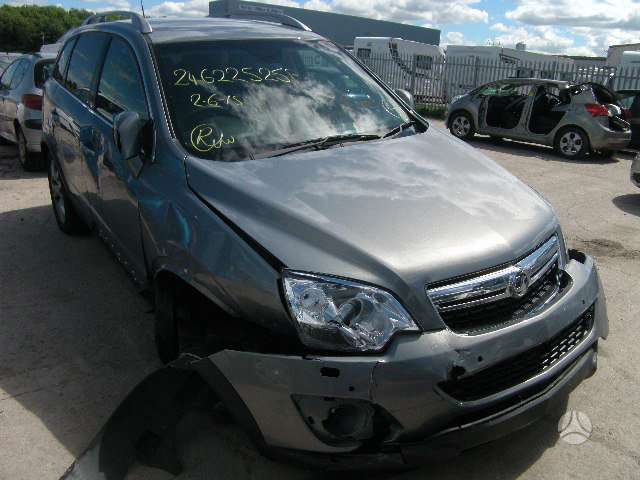 Opel Antara Angliskas automobilis