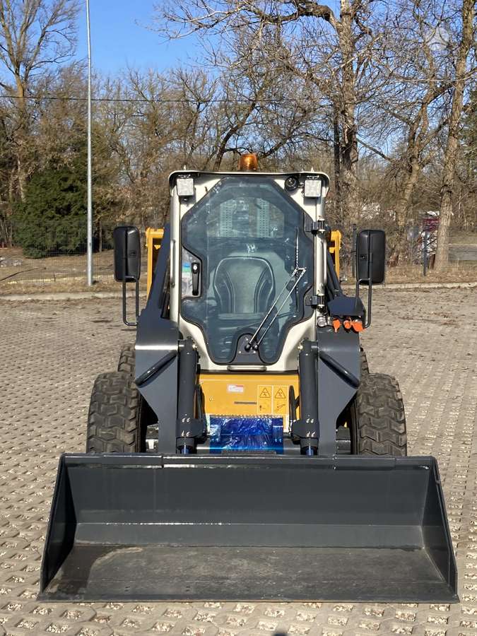 LIUGONG 385B, mini loaders