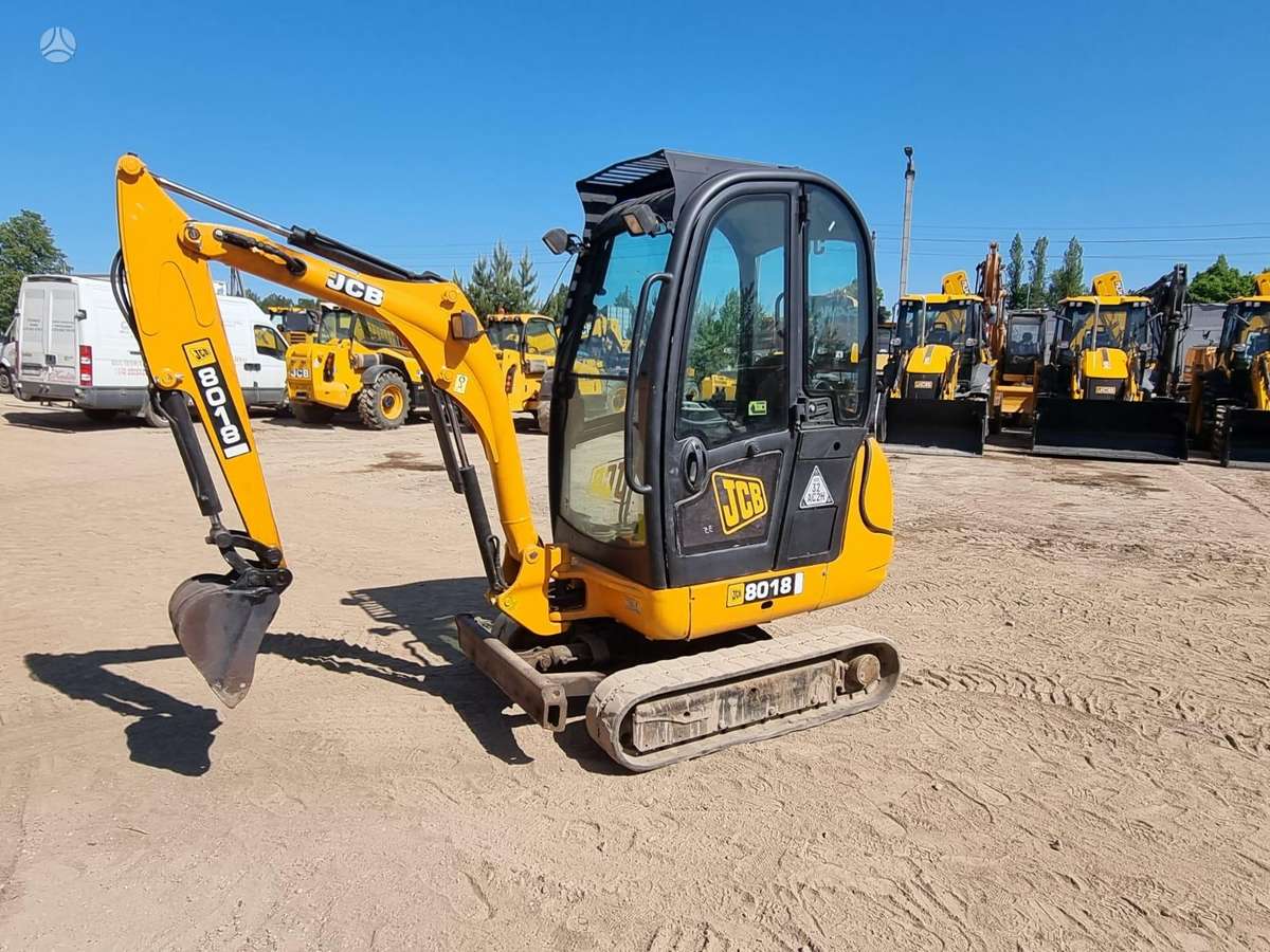 JCB 8018, mini ekskavatoriai