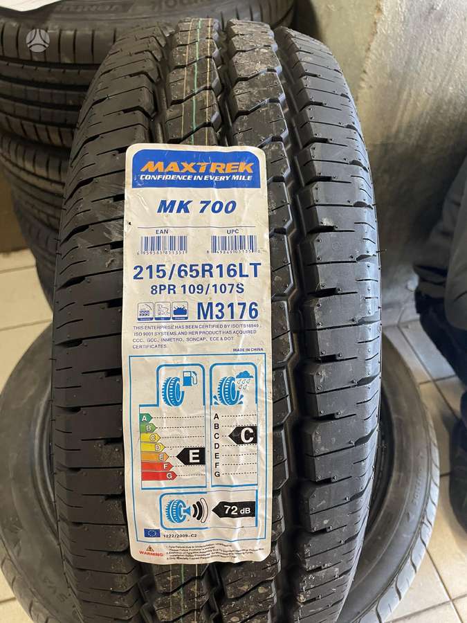 Maxtrek Mk700, summer 215/65 R16