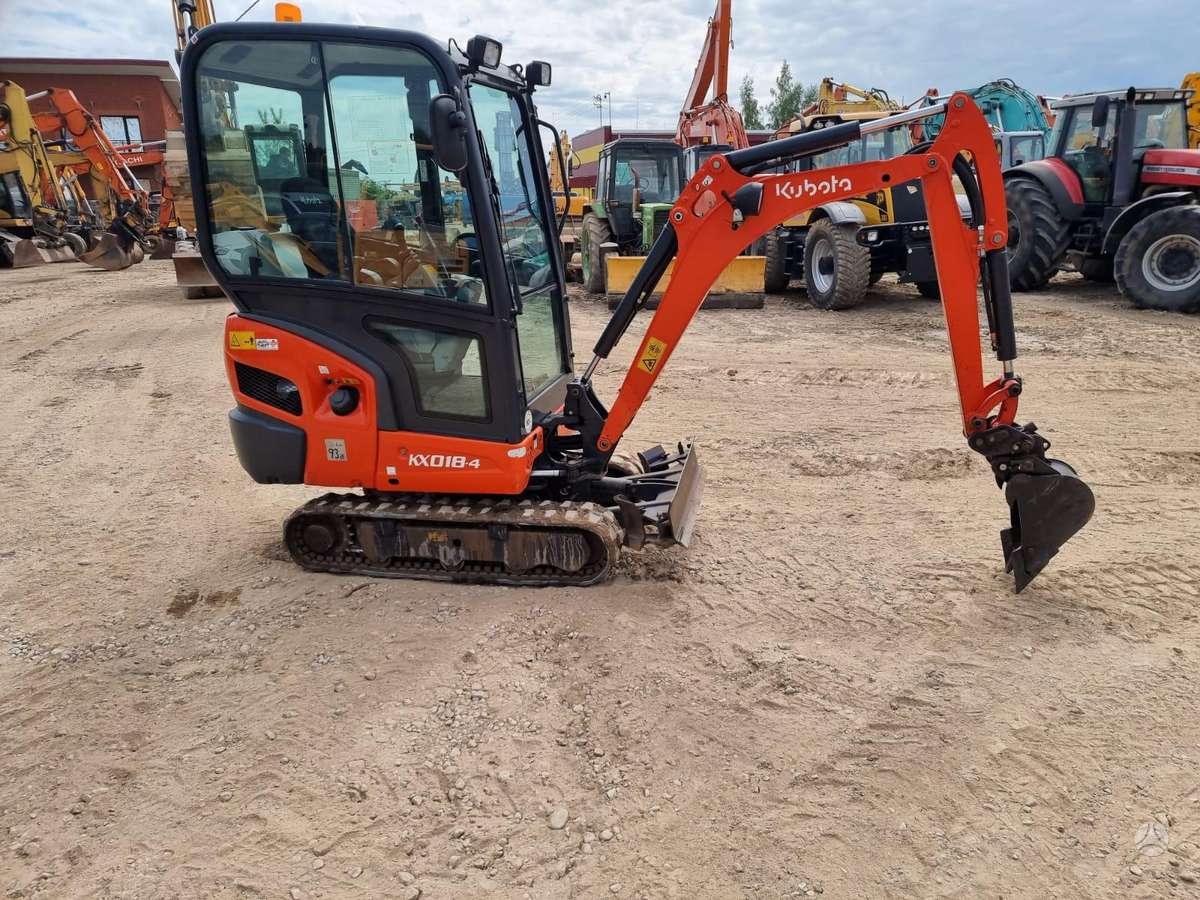 Kubota KX 018-4, мини-экскаваторы