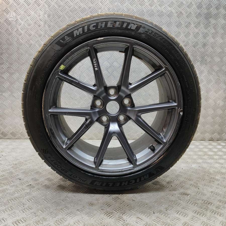 TESLA MODEL 3, light alloy, R18