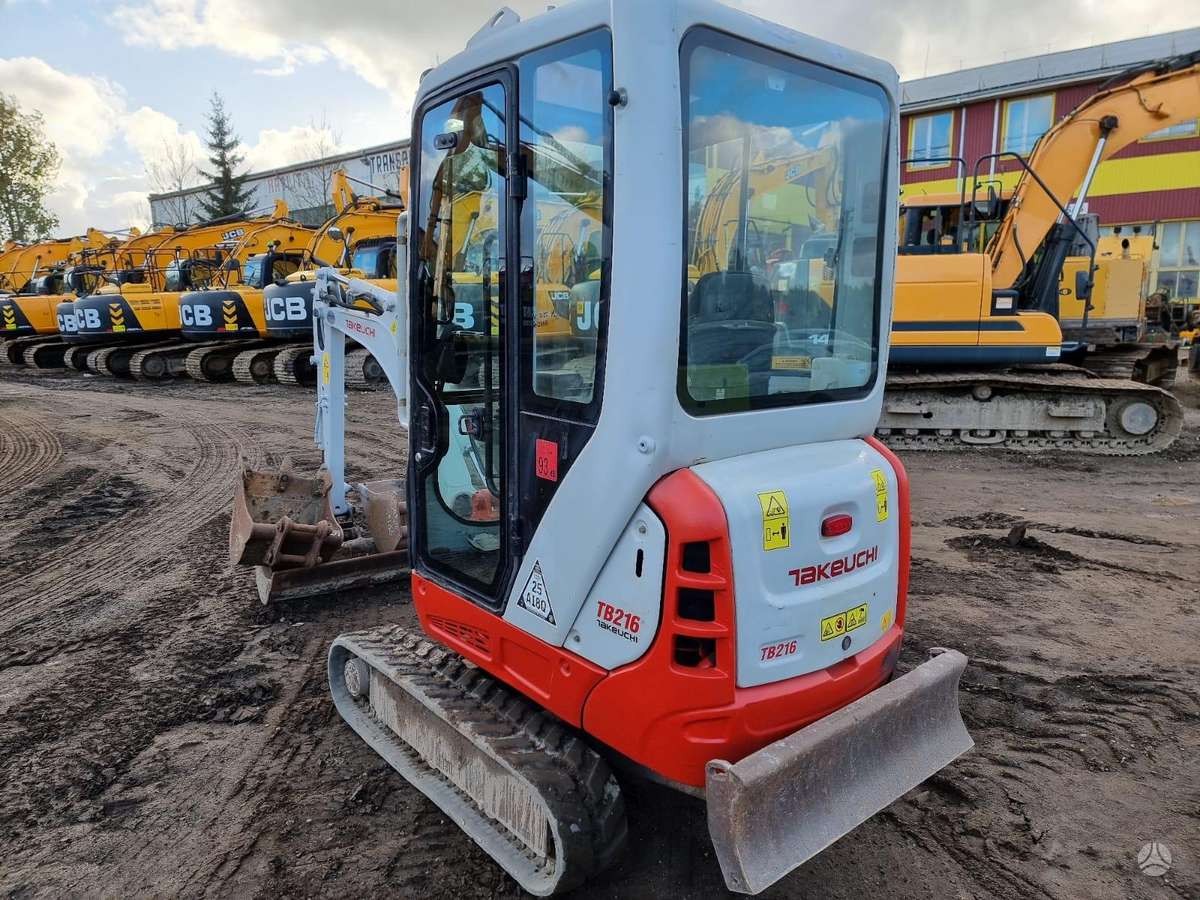 -Kita- Takeuchi TB216, мини-экскаваторы