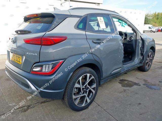 Hyundai Kona по частям