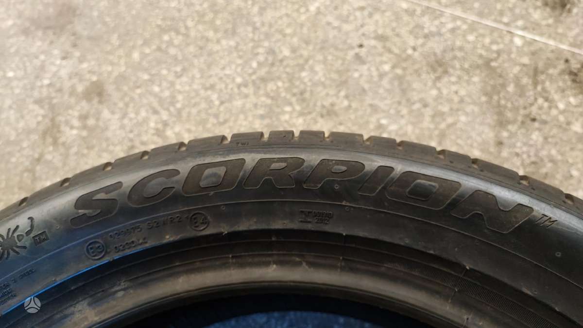 Pirelli Scorpion, summer 255/45 R19