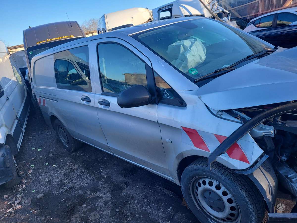 Mercedes-Benz Vito dalimis