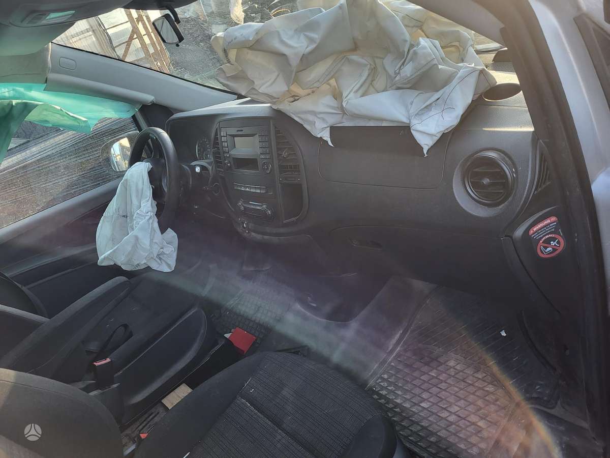 Mercedes-Benz Vito по частям
