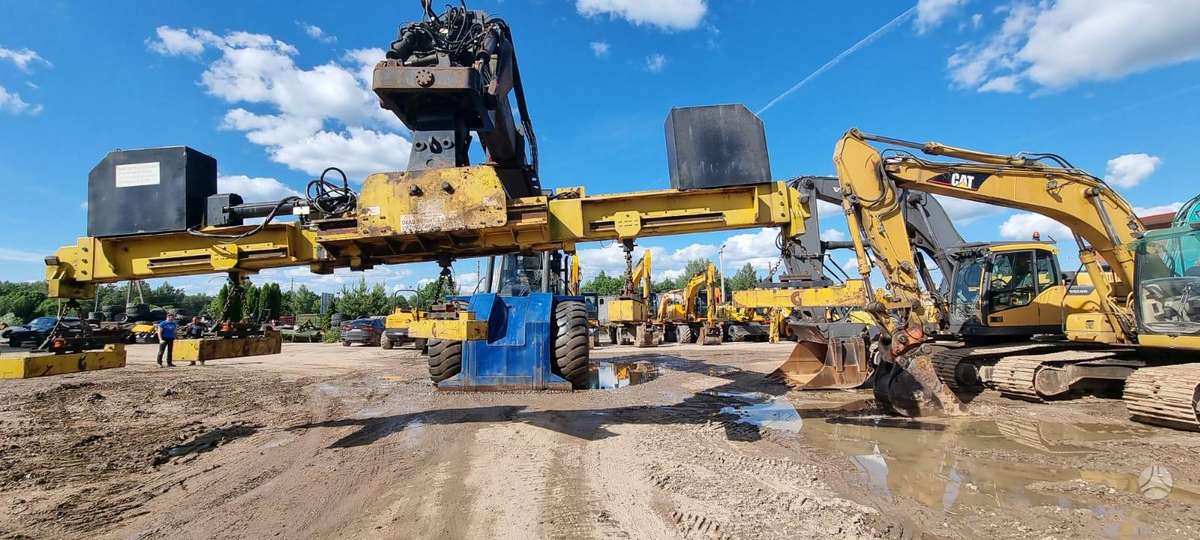 Kalmar Sisu RTD 1523, telescopic handler
