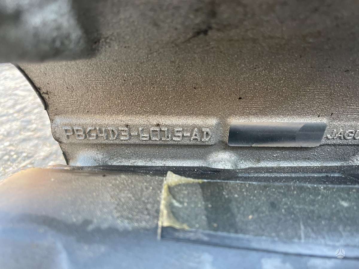 Jaguar XE, Pbg4d3-6015-ad, engine parts