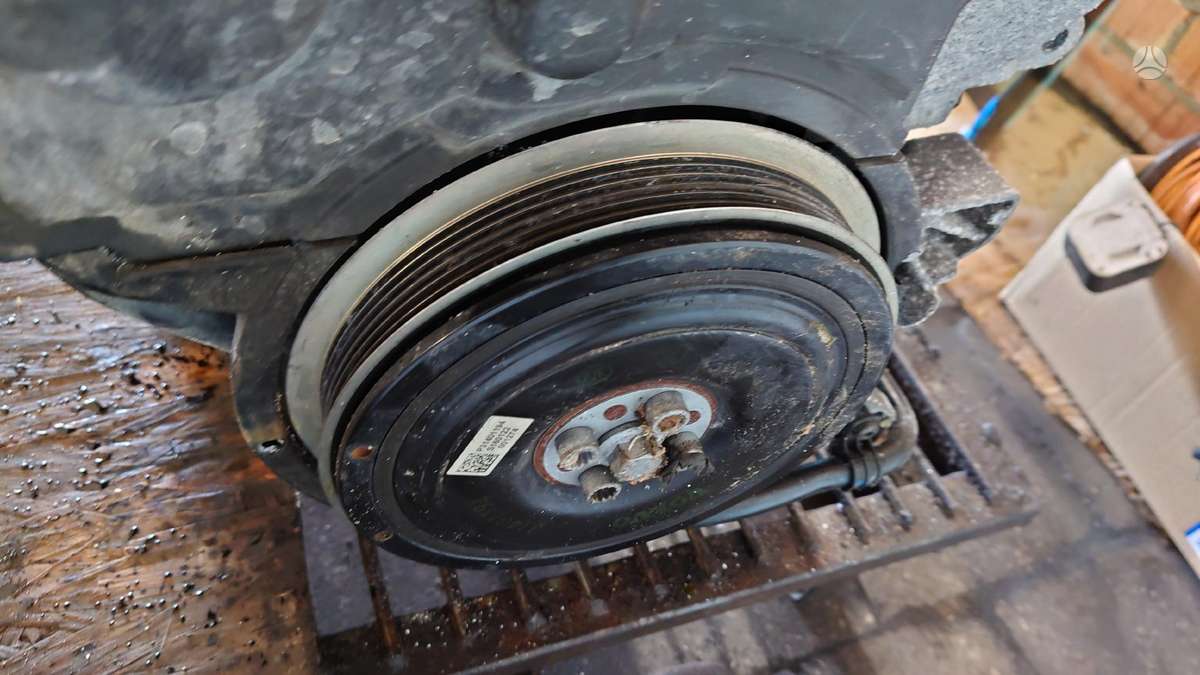 Volvo V60 engine parts