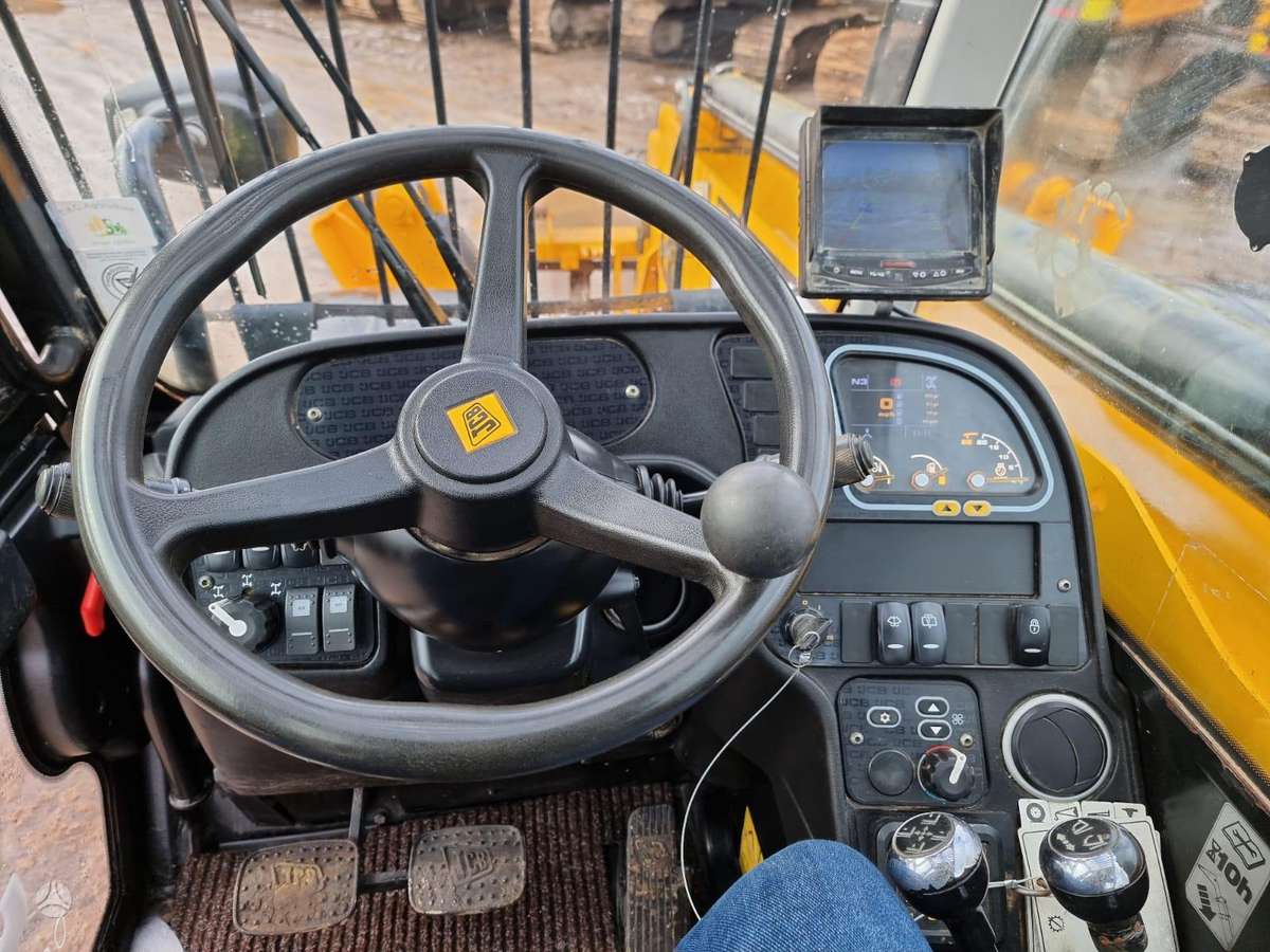 JCB 535-140 Hi Viz TURBO POWERSHIF, telescopic handler