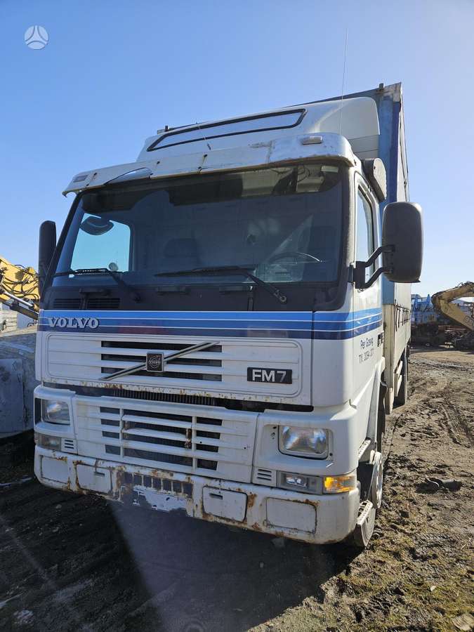 Volvo FM7, trucks