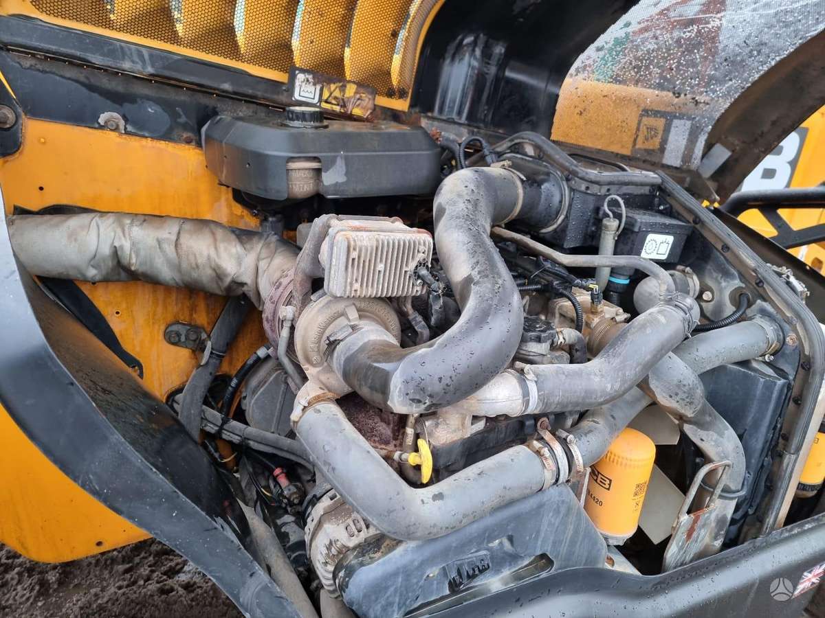 JCB 560-80WM, telescopic handler