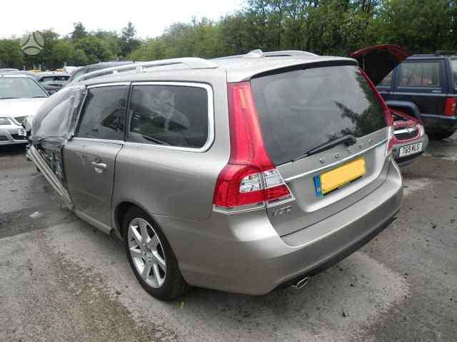 Volvo V70 Dalimis is anglijos