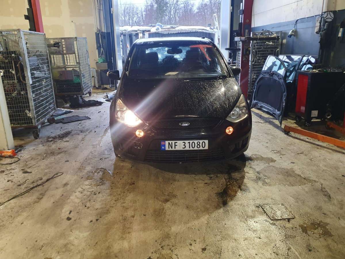 Ford S-MAX
