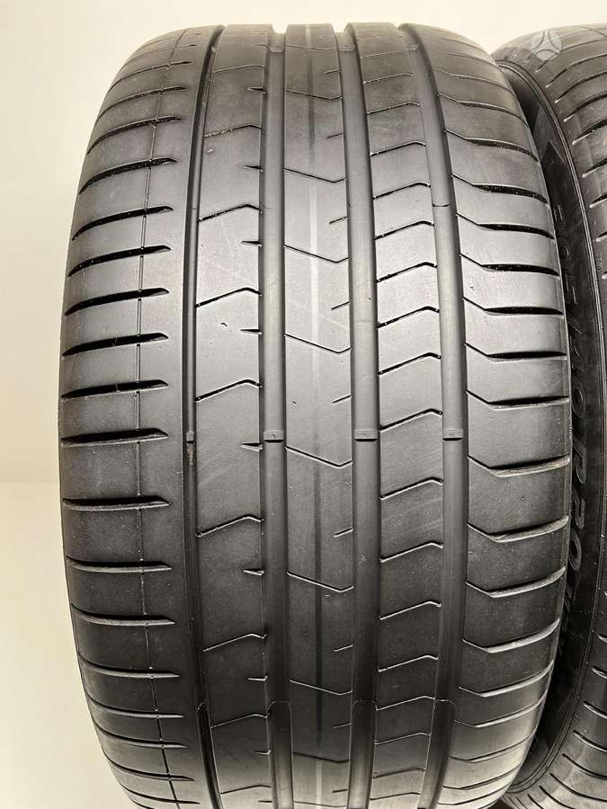 Pirelli P-Zero RFT 2024m, vasarinės 305/40 R20