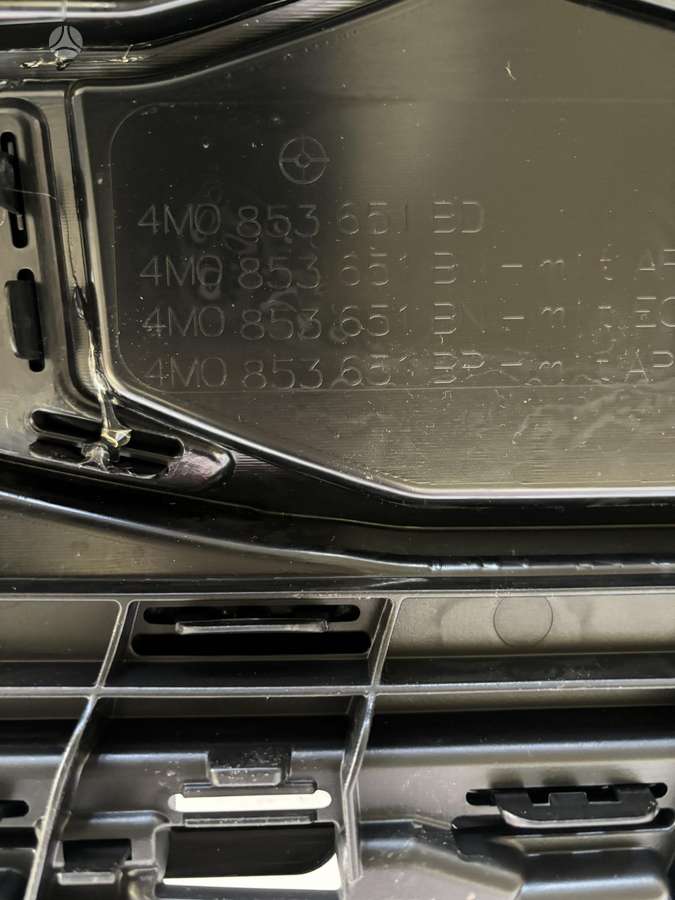 Audi SQ7 radiatora režģis