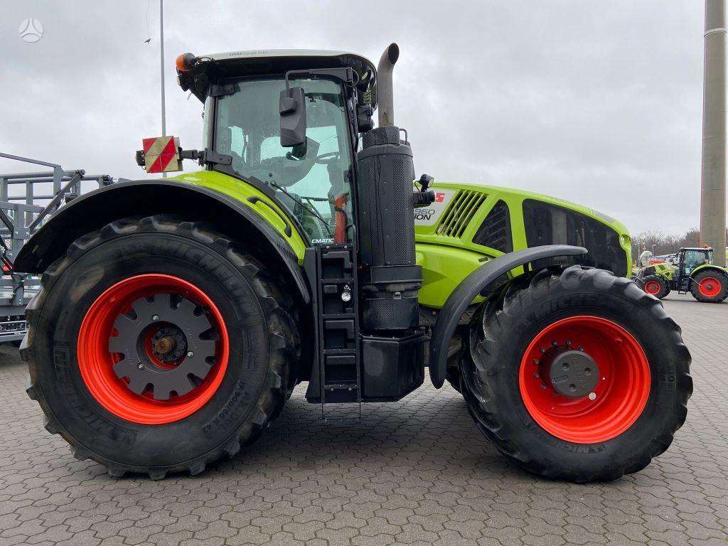 Claas Axion 960, тракторы