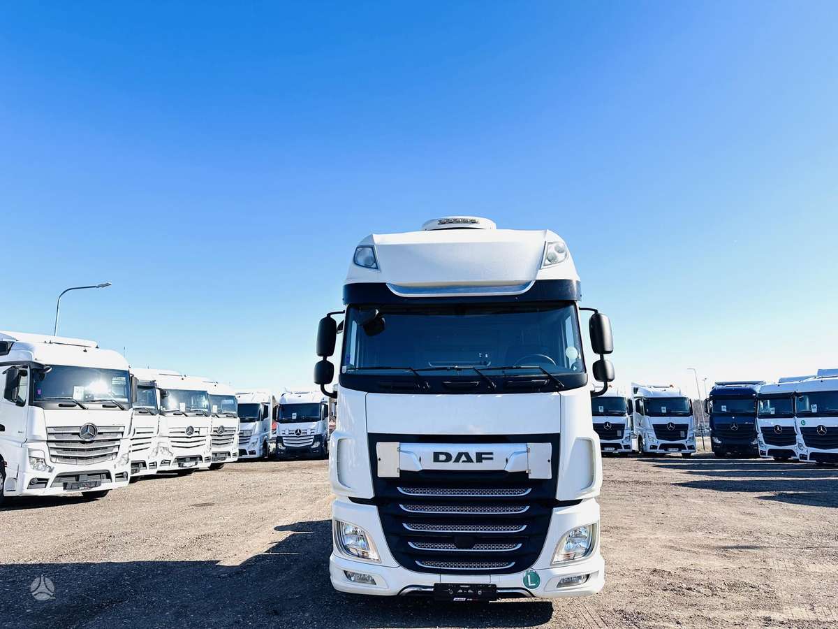 DAF XF480 Mega Retarder Super Spac, double sleeper