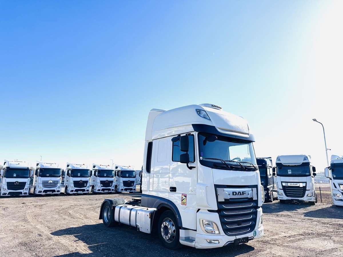 DAF XF480 Mega Retarder Super Spac, double sleeper