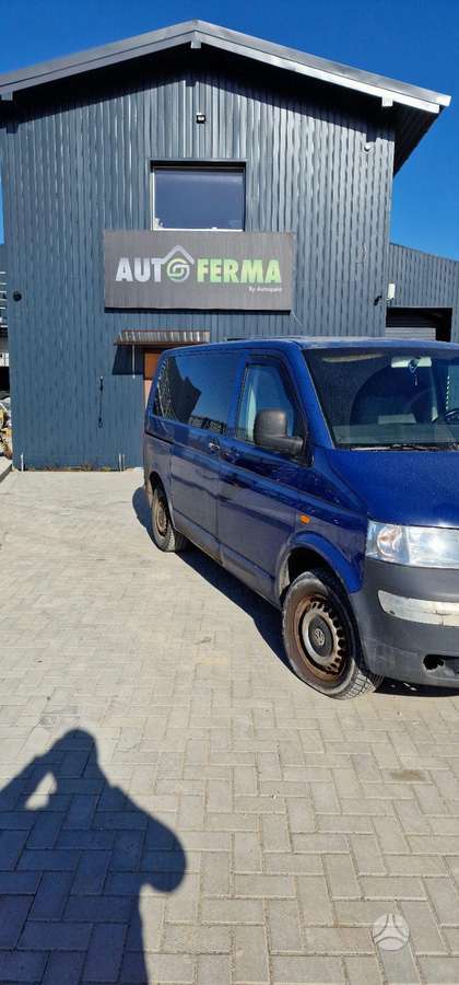 Volkswagen Transporter, passenger vans