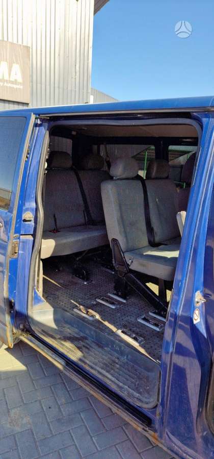 Volkswagen Transporter, passenger vans
