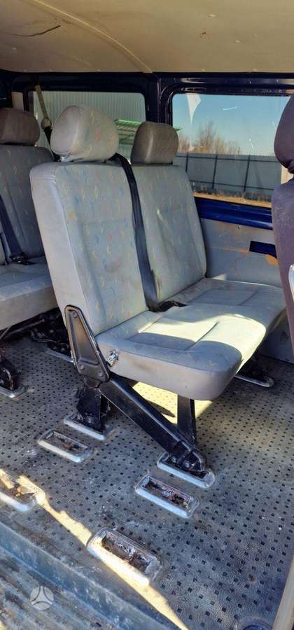 Volkswagen Transporter, passenger vans