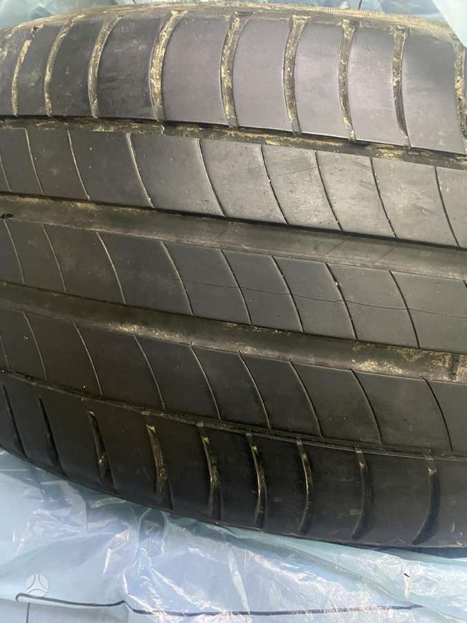 Michelin, летние 225/50 R18