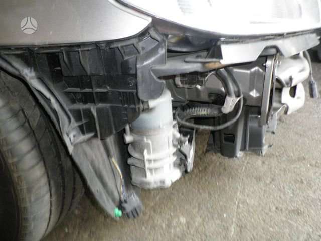 Volvo V70 Dalimis is anglijos