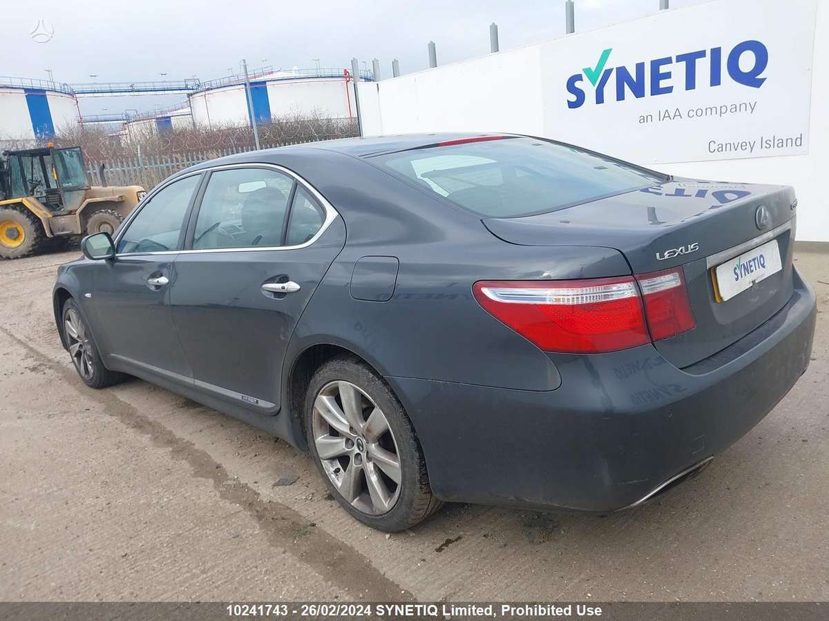 Lexus LS 600h