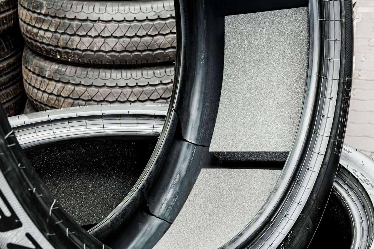 Pirelli P Zero 4 PNCS (BMW), summer 315/35 R22