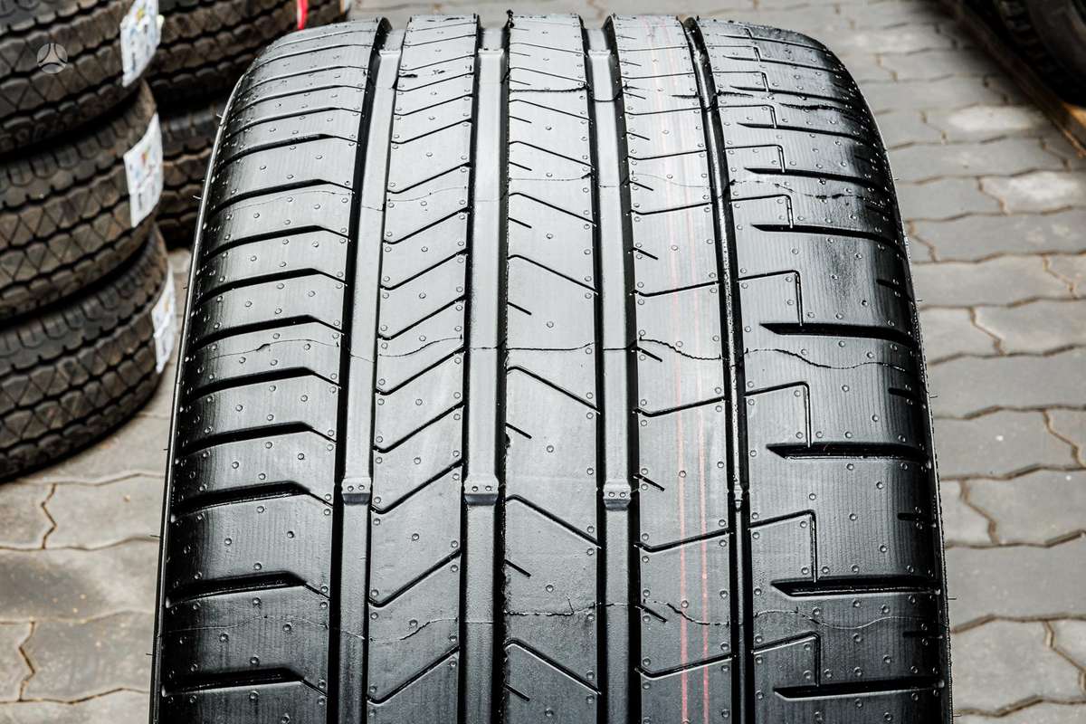 Pirelli P Zero 4 PNCS (BMW), summer 315/35 R22