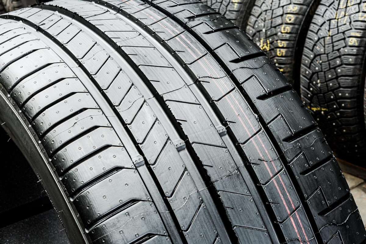 Pirelli P Zero 4 PNCS (BMW), летние 315/35 R22