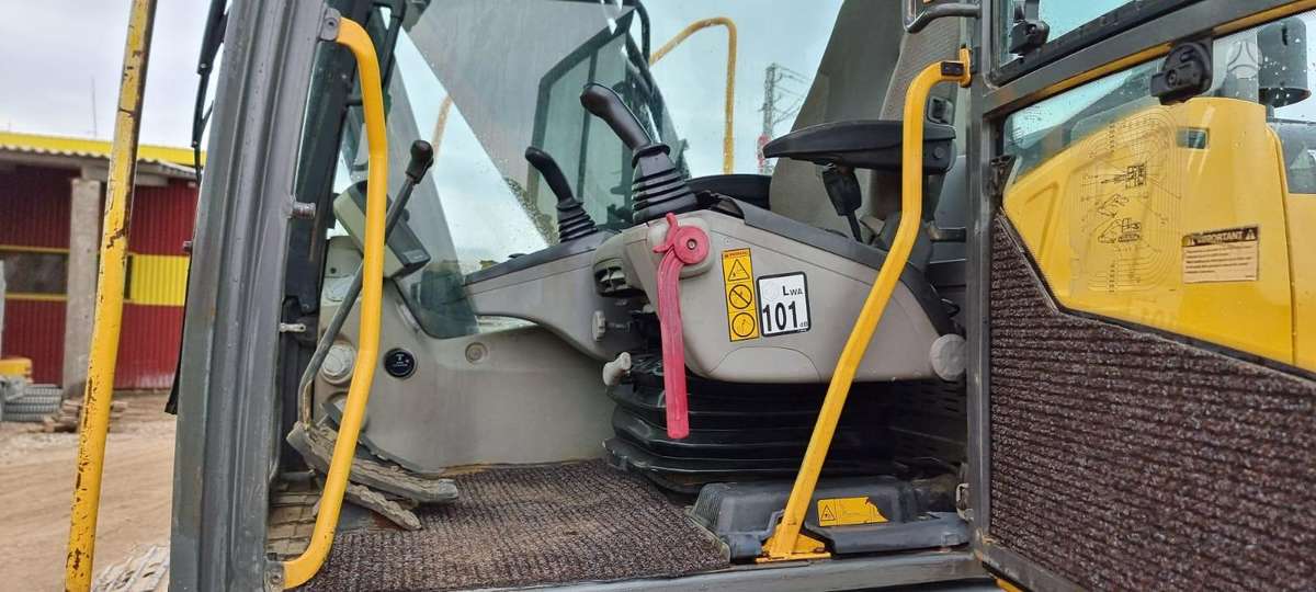 Volvo EC160 CL, ekskavatori