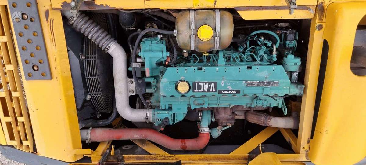 Volvo EC160 CL, ekskavatori